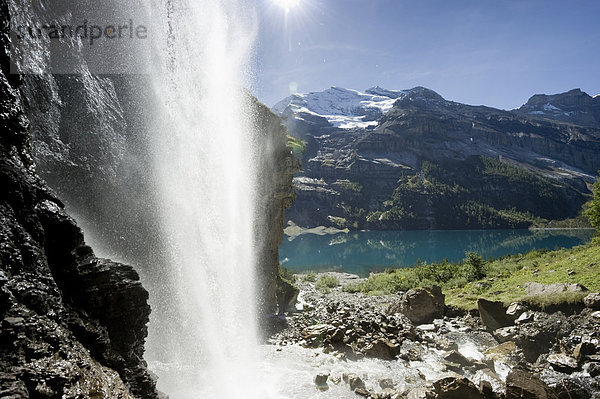 Europa Wasserfall Berner Oberland Kandersteg Schweiz Kanton Bern