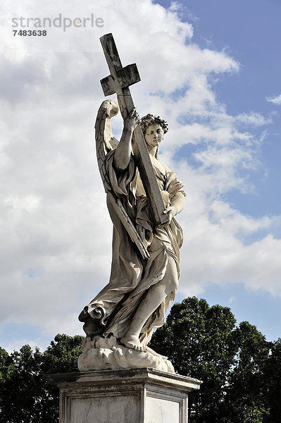Rom Hauptstadt überqueren Europa Skulptur tragen Engelsbrücke Engel Kreuz Italien