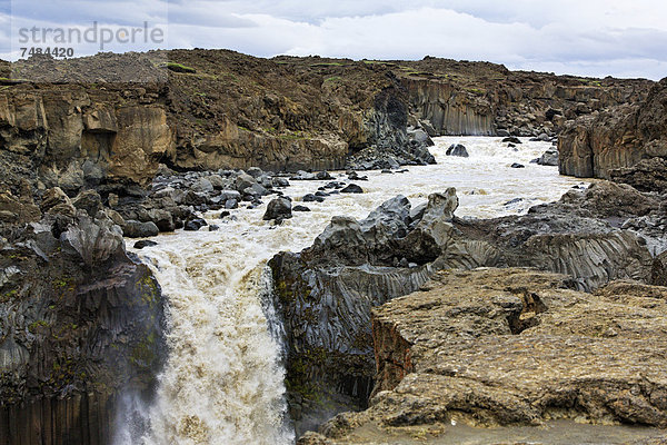 Aldeyjarfoss Wasserfall  Spengisandur  Nordisland  Island  Europa