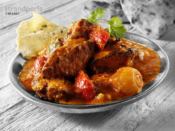 Indisches Jajfezzi-Curry mit Huhn