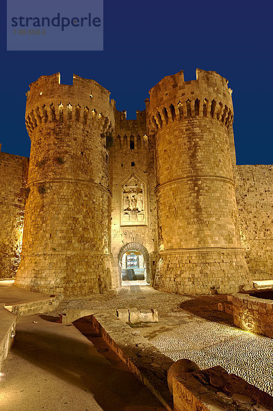 Mittelalterliche Befestigungsanlagen  Eingangstor  Rhodos-Stadt  Rhodos  Griechenland  Europa