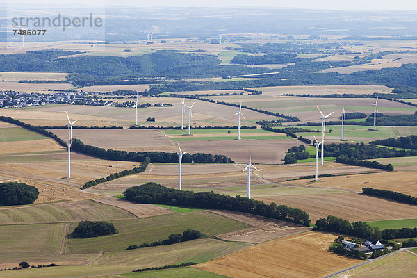 Europa  Deutschland  Rheinland-Pfalz  Blick auf den Windpark