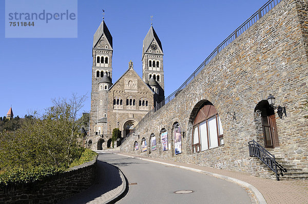 Pfarrkirche  Clervaux  Luxemburg  Europa  ÖffentlicherGrund