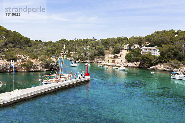 Hafen Europa Mallorca Balearen Balearische Inseln Bucht Mittelmeer Spanien