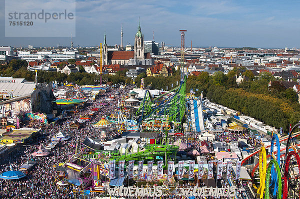 Oktoberfest  München  Bayern  Deutschland  Europa
