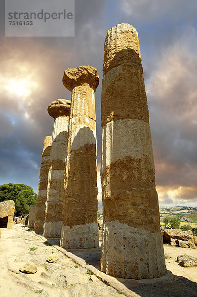 Tempel des Herkules  Agrigent  Agrigento  Sizilien  Italien  Europa