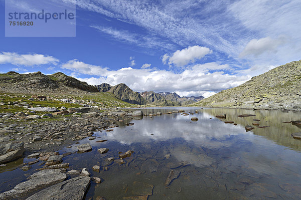 Bergsee am Timmelsjoch  dahinter Stubaier Alpen  Timmelstal  Tirol  Österreich  Europa