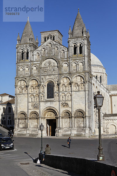 Kathedrale Saint Pierre  AngoulÍme  Charente  Poitou-Charentes  Frankreich  Europa