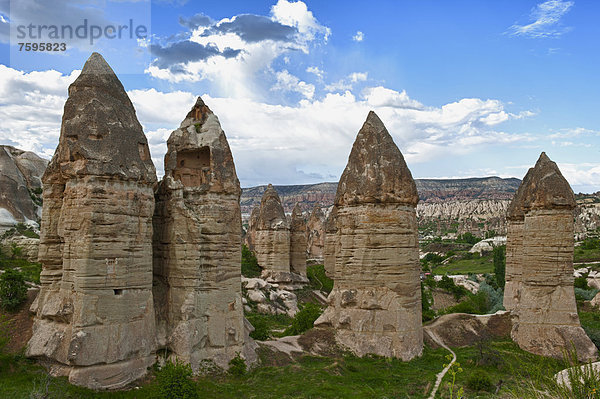 Felsformation  Feenkamine  Uchisar  Nationalpark Göreme  UNESCO-Welterbe  Kappadokien  Türkei