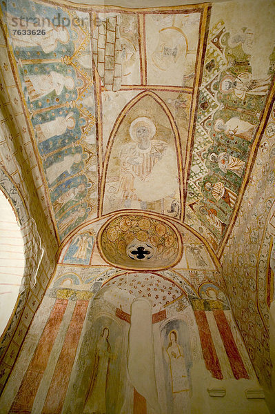 Wandmalerei  Kirche von Pignols  Puy de Dome  Auvergne  Frankreich  Europa