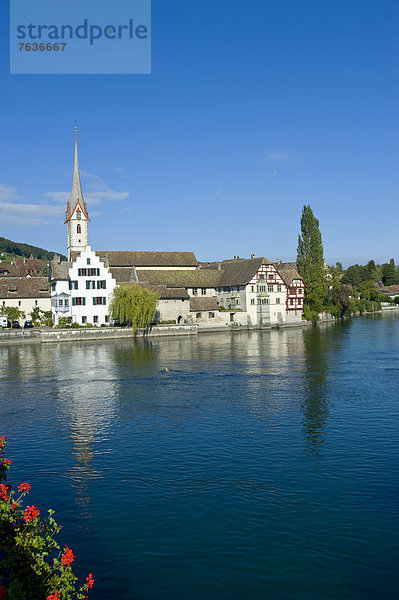 Europa  Stadt  Großstadt  Fluss  Kirche  Schaffhausen  Stein am Rhein  Schweiz