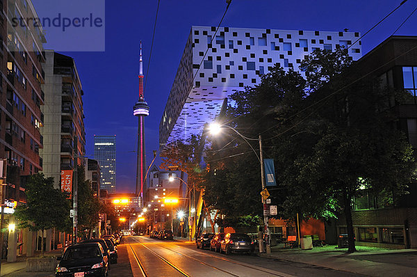 Nacht  Hochschule  Toronto  Kanada  CN Tower  Ontario