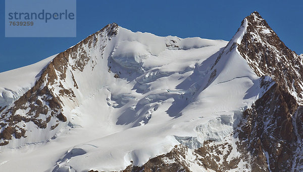 über Alpen 2 Berggipfel Gipfel Spitze Spitzen Monte Rosa schweizerisch Zermatt