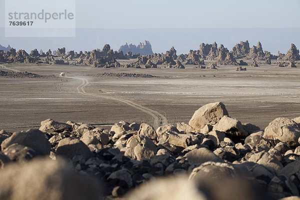 Felsbrocken  Landschaftlich schön  landschaftlich reizvoll  Berg  Landschaft  Steilküste  Natur  Afrika  Dschibuti