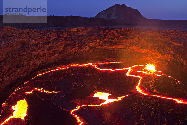 Berg  Glut  Vulkanausbruch  Ausbruch  Eruption  Natur  Vulkan  Lava  Feuer  Afrika  Äthiopien