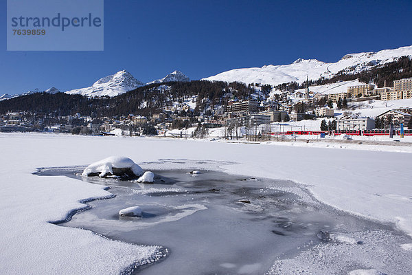 Europa Winter Weg See Kanton Graubünden Engadin Wanderweg gefroren Oberengadin Schweiz