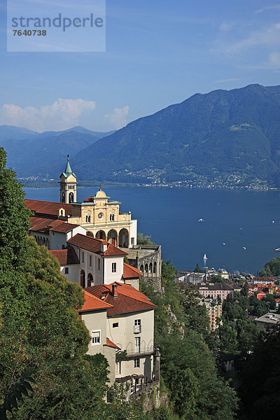 Hochformat Europa niemand Reise See Architektur Kirche Religion Geographie Langensee Lago Maggiore Locarno Madonna del Sasso Schweiz