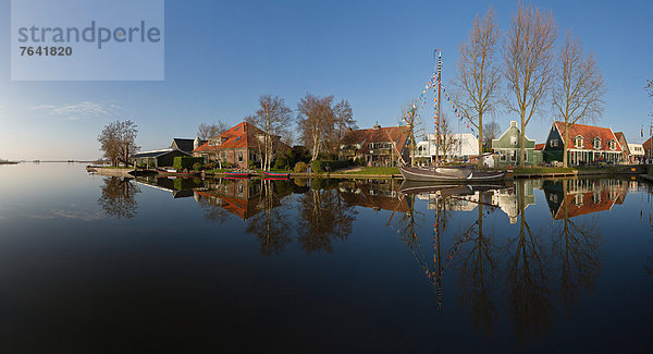 Wasser Europa Winter Ruhe Gebäude Spiegelung Großstadt Boot Dorf Schiff Niederlande Reflections