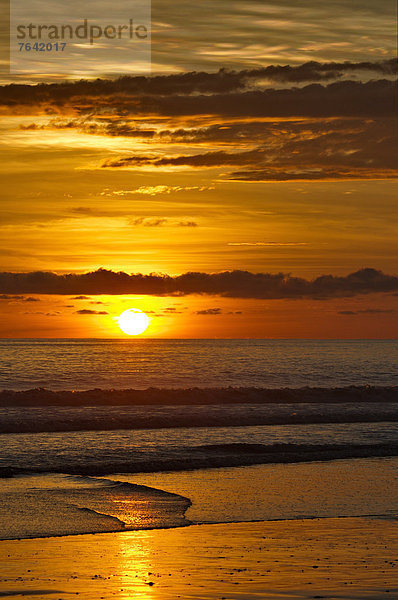 Ruhe  Abend  Sonnenuntergang  Meer  Stimmung  Natur  Pazifischer Ozean  Pazifik  Stiller Ozean  Großer Ozean  Gegenlicht  Costa Rica  Romantik  Sonne