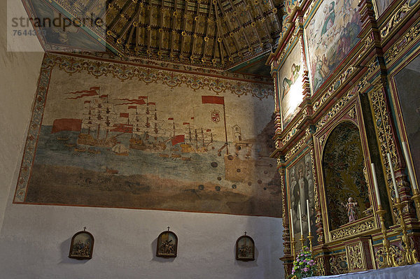 bauen Europa Gebäude Architektur Kirche Religion Christentum streichen streicht streichend anstreichen anstreichend Kanaren Kanarische Inseln Christ La Gomera San Sebastian Spanien