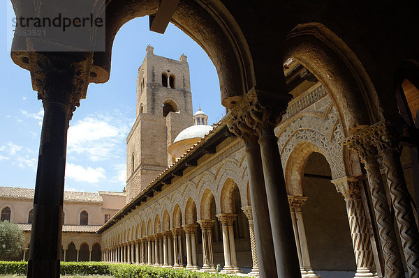 Kreuzgang  Europa  Kathedrale  Säule  Dekoration  Italien  Monreale  Palermo  Sizilien