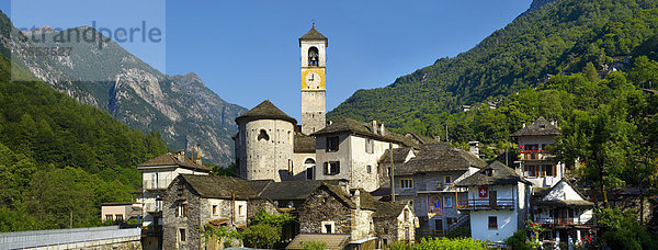 Europa Berg Ländliches Motiv ländliche Motive Kirche Dorf Alpen Schweiz