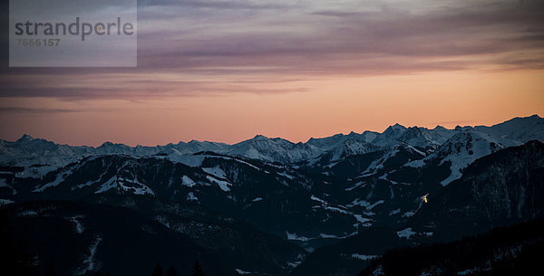 Alpenpanorama bei Sonnenuntergang  vom Brünnstein aus