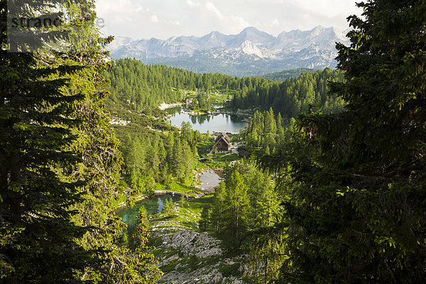 Koca pri Triglavskih jezerih  Sieben-Seen-Hütte  Nationalpark Triglav  Slowenien  Europa