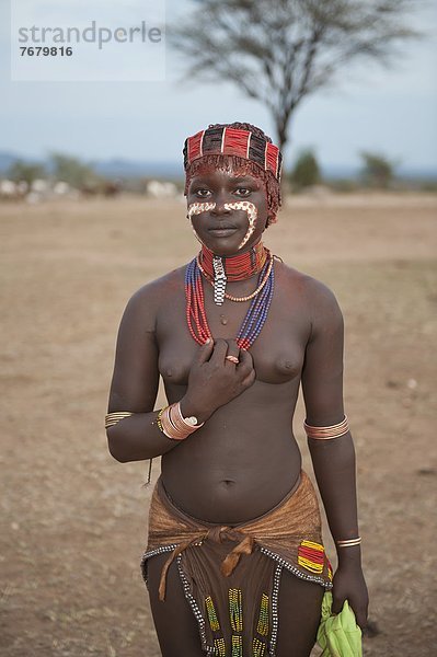 Frau  jung  Gemälde  Bild  Gesichtsausdruck  Gesichtsausdrücke  Ausdruck  Ausdrücke  Mimik  Afrika  Äthiopien