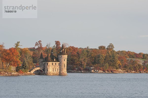 Vereinigte Staaten von Amerika  USA  Palast  Schloß  Schlösser  Nordamerika  Saint Lawrence River  New York State