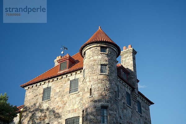 Vereinigte Staaten von Amerika  USA  Palast  Schloß  Schlösser  Dunkelheit  Sänger  Insel  Nordamerika  Saint Lawrence River  New York State