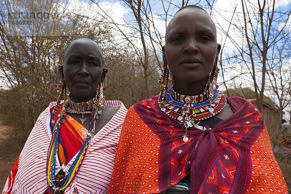 Ostafrika  Frau  Tag  bezahlen  zahlen  Einkommen  Masai  Investment  Afrika  Kenia  Raubtier