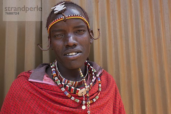 Ostafrika  Mann  Tag  bezahlen  zahlen  Einkommen  Masai  Investment  Afrika  Kenia  Raubtier