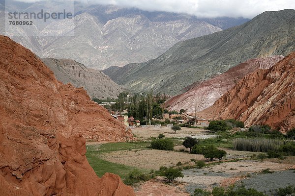 folgen  Landschaft  Purmamarca  UNESCO-Welterbe  Argentinien  Jujuy Provinz  Südamerika