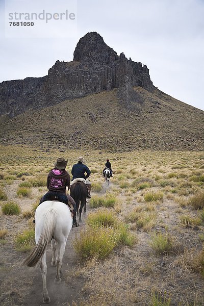 reiten - Pferd  Argentinien  Patagonien  Südamerika