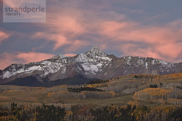 Vereinigte Staaten von Amerika  USA  Morgendämmerung  Nordamerika  Colorado