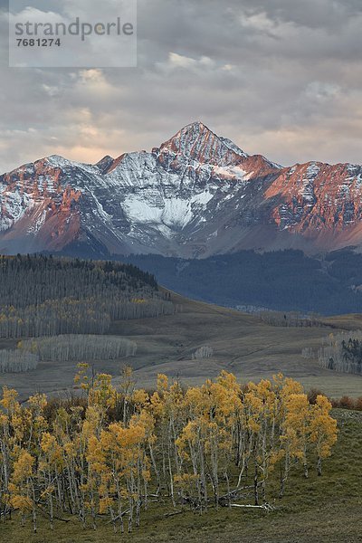 Vereinigte Staaten von Amerika  USA  Morgendämmerung  Nordamerika  Colorado