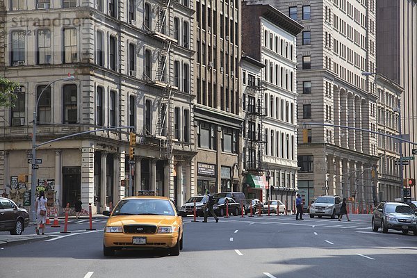 Vereinigte Staaten von Amerika  USA  Städtisches Motiv  Städtische Motive  Straßenszene  Straßenszene  New York City  Nordamerika  Manhattan