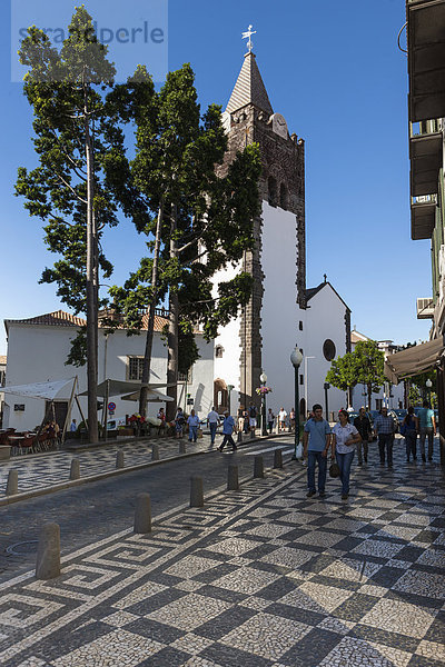 Kathedrale Sé Rua da Se  in der Altstadt von Funchal