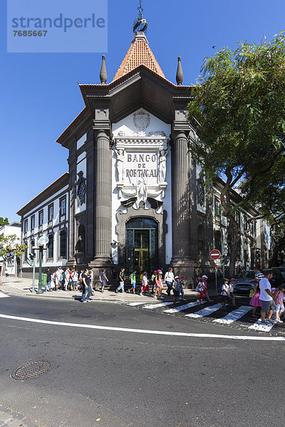 Die Banco de Portugal  Av Arriaga in der Altstadt von Funchal