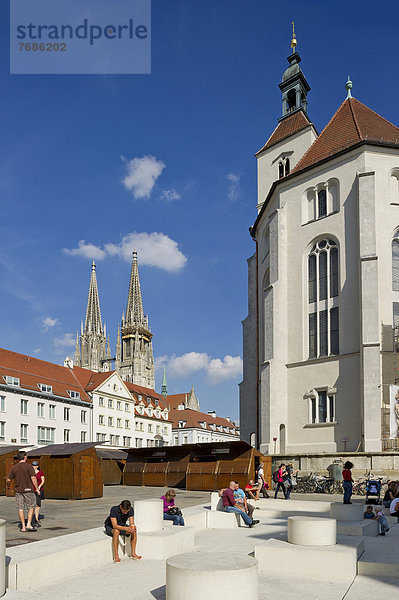 Europa Kirche frontal Bayern Deutschland neu Regensburg Oberpfalz
