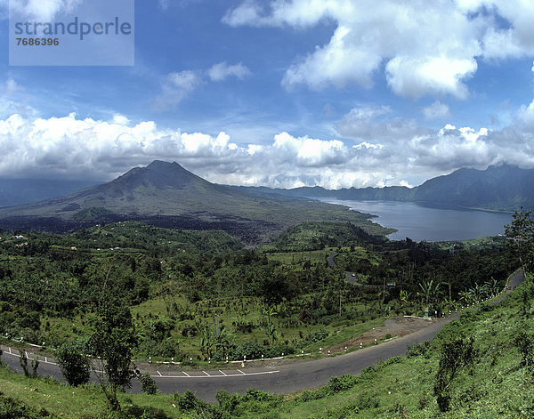 Panorama Batur-See und Vulkan Batur