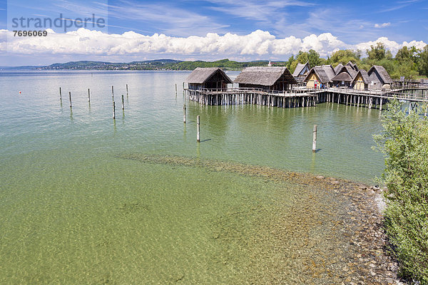 Pfahlbauten  Pfahlbaumuseum Unteruhldingen  UNESCO-Weltkulturerbe  Bodensee  Bodenseekreis  Baden-Württemberg  Deutschland  Europa  ÖffentlicherGrund