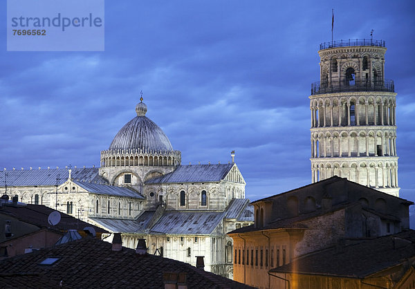 Campanile  schiefer Turm von Pisa  und der Dom Duomo Santa Maria Assunta