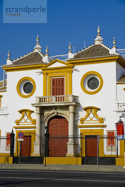 Bullring Exterior