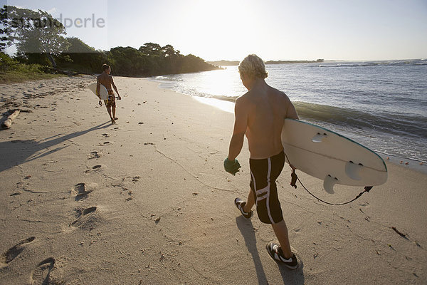 Kitesurfer  Strand