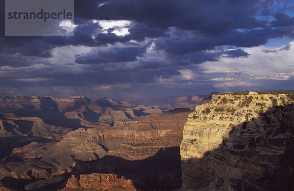 Erhöhte Ansicht  Aufsicht  Grand Canyon