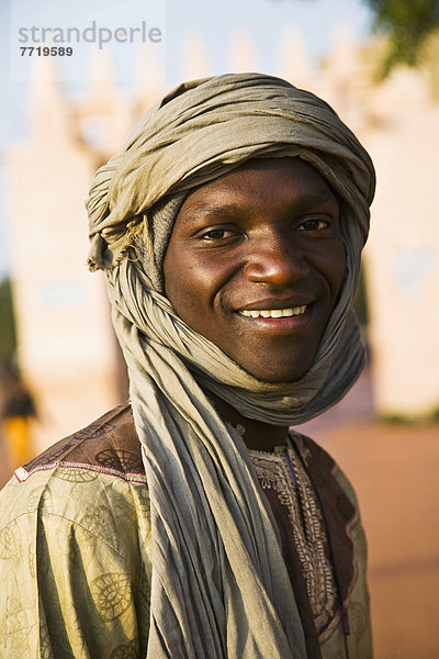 Portrait  Mann  jung  Kleidung  Turban