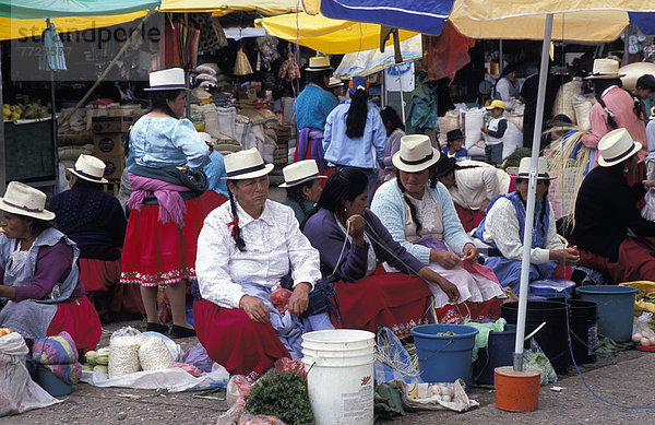Frau  Tradition  Produktion  Kleidung  Markt