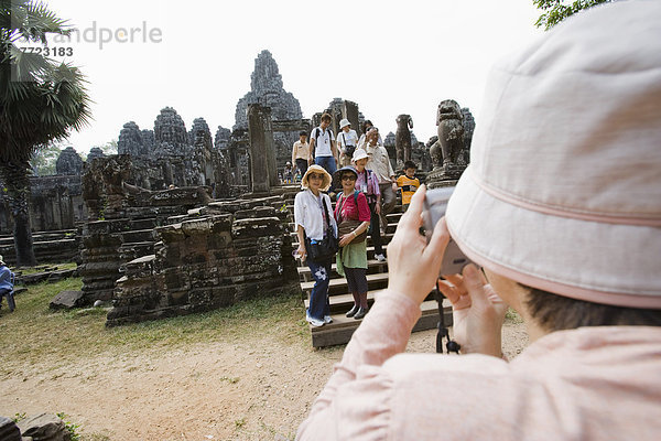 Fotografie  nehmen  Tourist  Tempel  Angkor  Kambodscha  Siem Reap